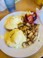 A Delight Of France food