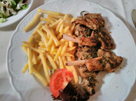 Taverna Vassili Mit Saal Und Terrasse Ihr Grieche In Wiesbaden food