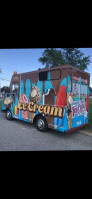 Sweet Pete's Ice Cream Truck outside