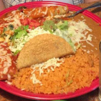 Mi Carretta Mexican Grill food