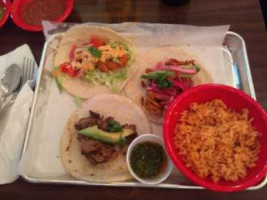 Locos Taqueria food