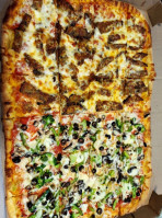 Giovanni's Pizza Shop food