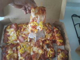 Jet's Pizza food