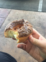 Ojai Donut Shoppe outside