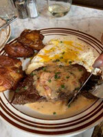 Uncle Wolfie's Breakfast Tavern food