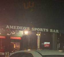 Amedeo's Italian outside