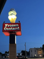 Andy's Frozen Custard food