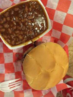 Boney's Smokehouse Bbq food