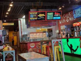 Willies Chicken Shack inside