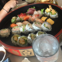 Kujira sushi &grill food