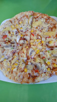 Nikoy's Pizza food