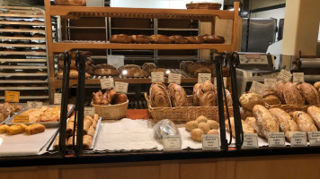 Fieldstone Artisan Breads food