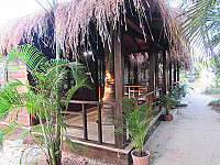 Golden Eye Beach Shack outside