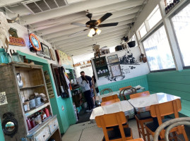 Lou's Luncheonette inside