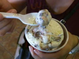 Cold Stone Creamery food