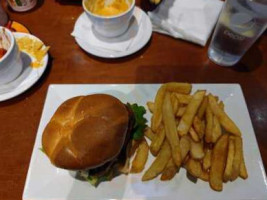 Carolina Ale House food