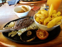 The Travellers Rest food