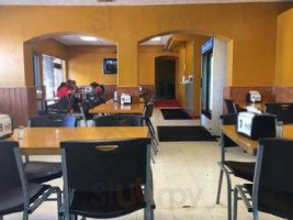 Taqueria El Rey inside