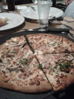 Pizza Hut food