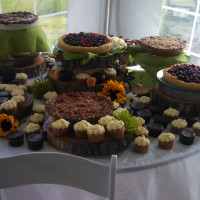 Anne's Custom Catering food