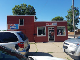 Gray's Sandwich Shop outside