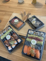 L'ainstant Sushis food