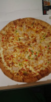 Five Pizza Original food