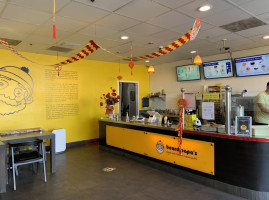 Beard Papa's inside