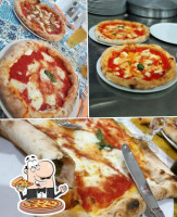 Lo Scugnizzo Partenopeo Pizzeria Trattoria food