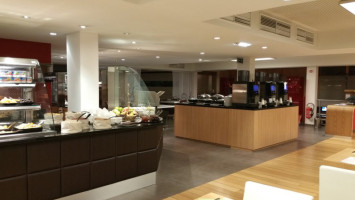 Foodsquare Novotel Bxl Airport food