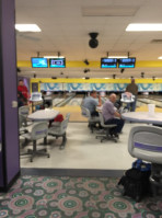 El Campo Bowling Center inside