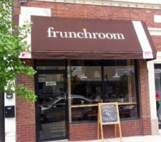 Frunchroom outside