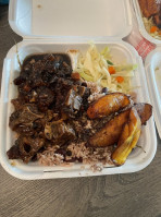 Island Spicez food