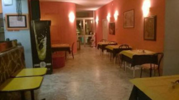 Pizzeria Al Casone inside