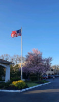 Days Inn Suites By Wyndham Cherry Hill Philadelphia inside