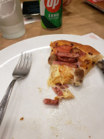 Pizza Hut Matosinhos Sul food