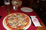 Pizza Salino food