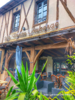 La Petite Auberge food