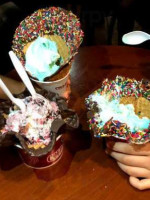 Cold Stone Creamery food