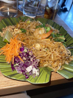 Zoo Thai food