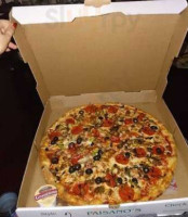 Paisano's Pizza food