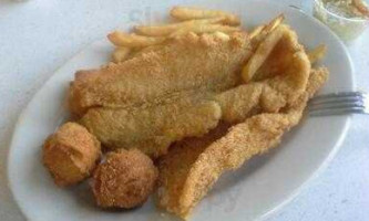 Riverside Catfish House food