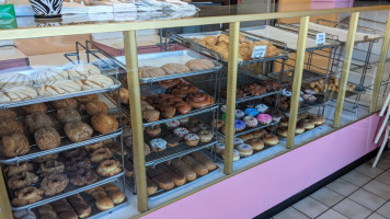 Ojai Donut Shoppe food