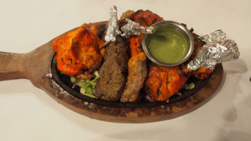 Overlander Indian Restaurant food