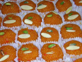 natkhat sweets food