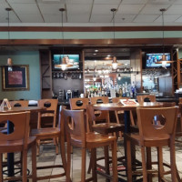 Bertucci's Plymouth food