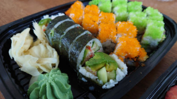 Hana Sushi food