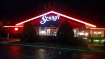 Sonny's Bbq food