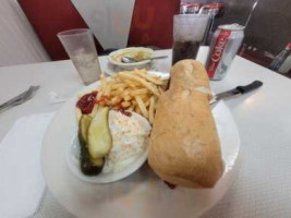 Tiny's Diner food