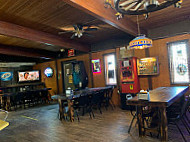 Wagon Wheel Lounge inside